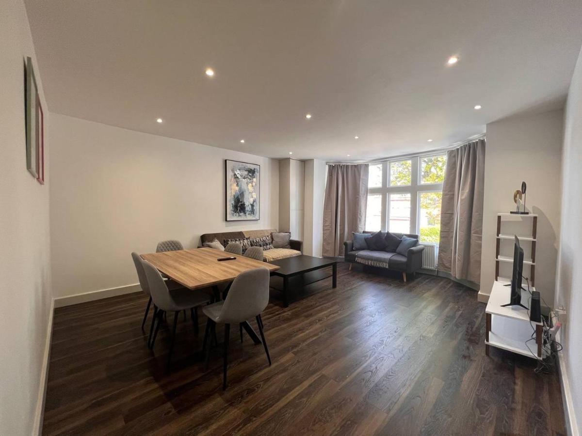 Apartment Star Finchley Road 2-bed *